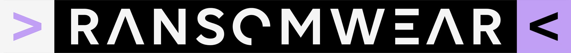 De Ransomwear sjaal: een uniek kledingstuk voor cybersecurity awareness trainingen in Nederland. De afbeelding toont de voorzijde en de branding van dit Awareways initiatief tegen ransomware. De Ransomwear sjaal: een uniek kledingstuk voor cybersecurity awareness trainingen in Nederland. De afbeelding toont de voorzijde en de branding van dit Awareways initiatief tegen ransomware.